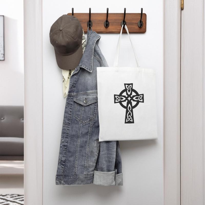 Celtic cross with circle black