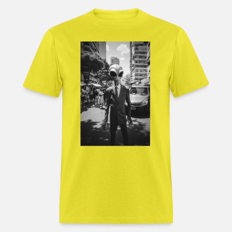 Mysterious Alien in a Suit: Photo Rio de Janeiro