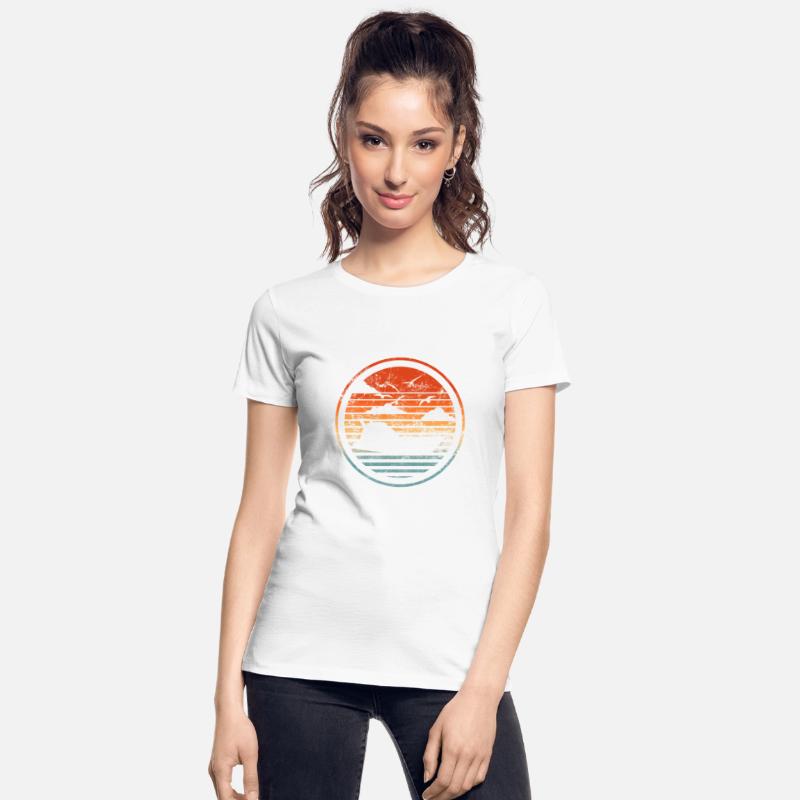 Retro Motorboat Captain Sunset Vintage